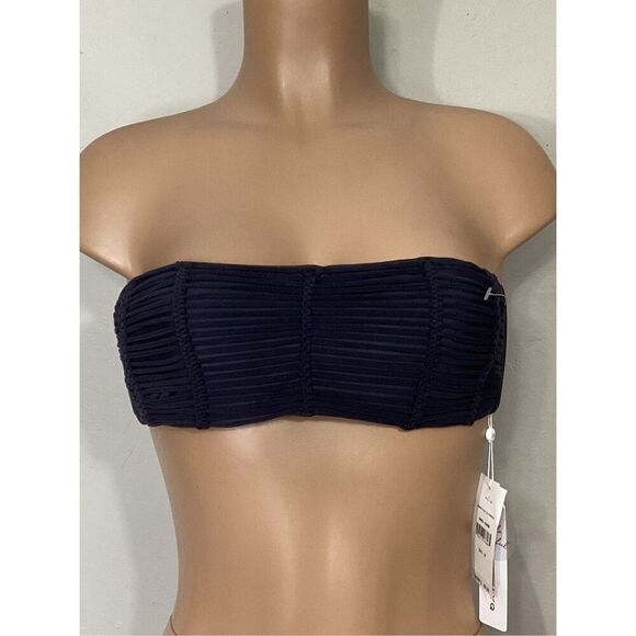 New. Pilyq black macramé Isla detailed bikini top. Large. Retails $88 - Picture 3 of 11